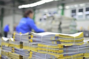How Your Business Benefits From Using Custom Stationary