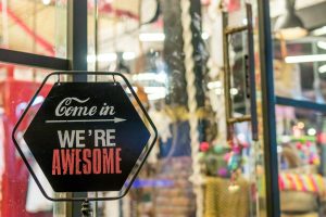 4 Superb Tips for Making Your Company’s Vinyl Banners More Impactful