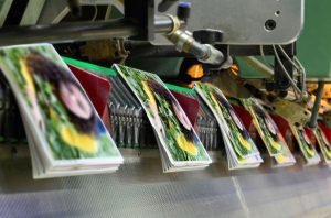 4 Benefits of Using Brochures as Marketing Tools